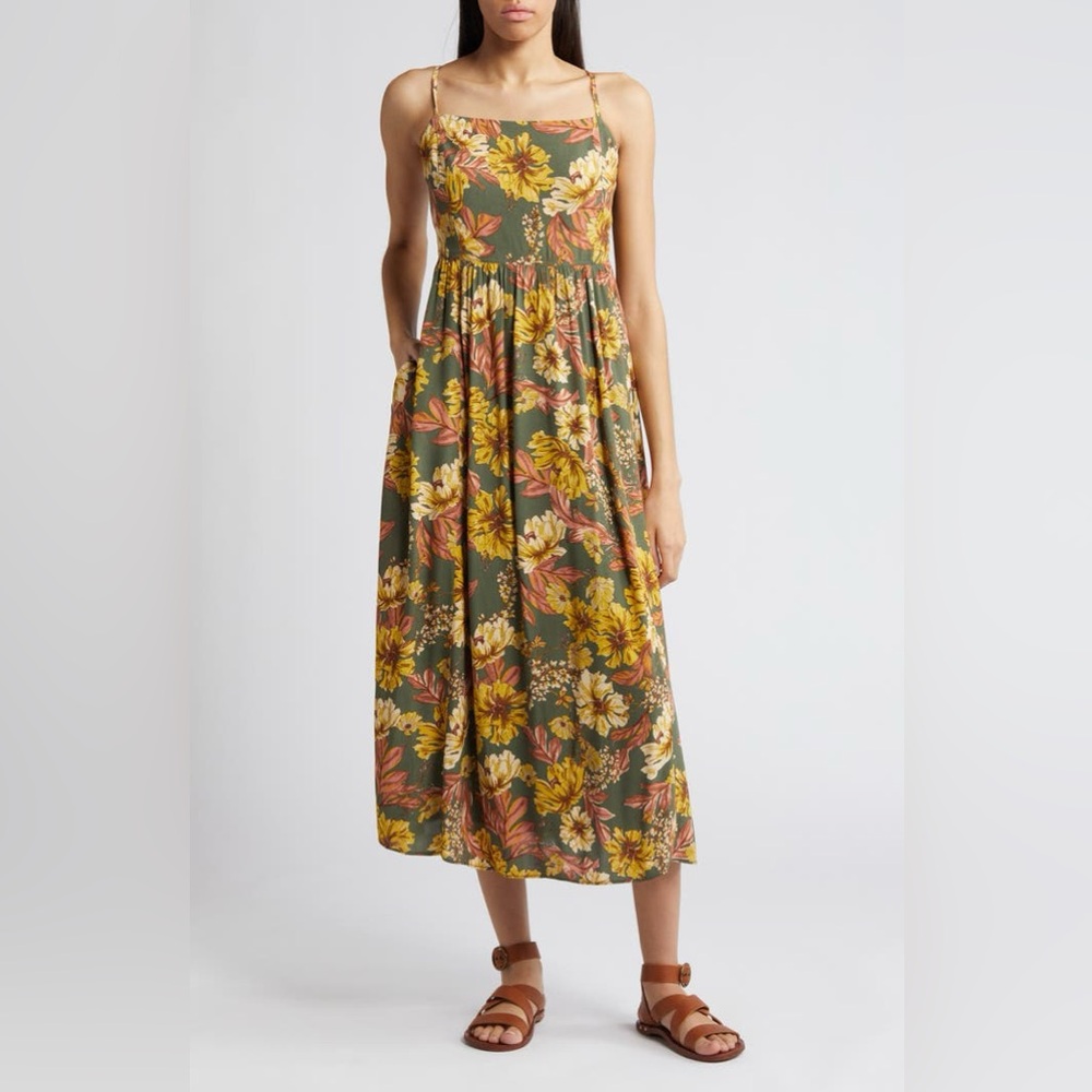 Treasure & Bond Floral Sleeveless Midi Dress With Pockets
